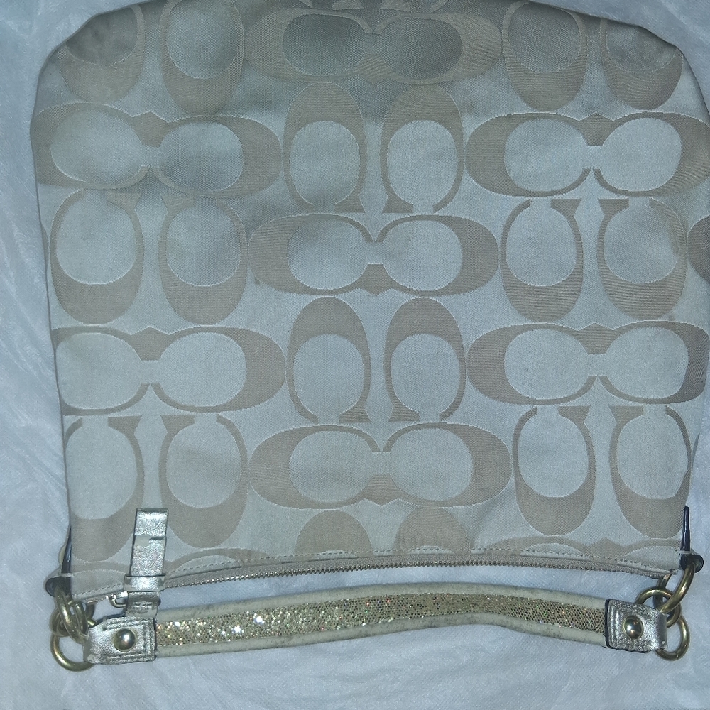 Coach Poppy Daisy Gold Logo Jacquard Crossbody Bag #F20791 W/Dust Bag - Picture 8 of 10